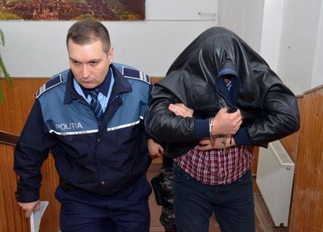 Un poliţist din Marghita a fost reţinut pentru şpagă